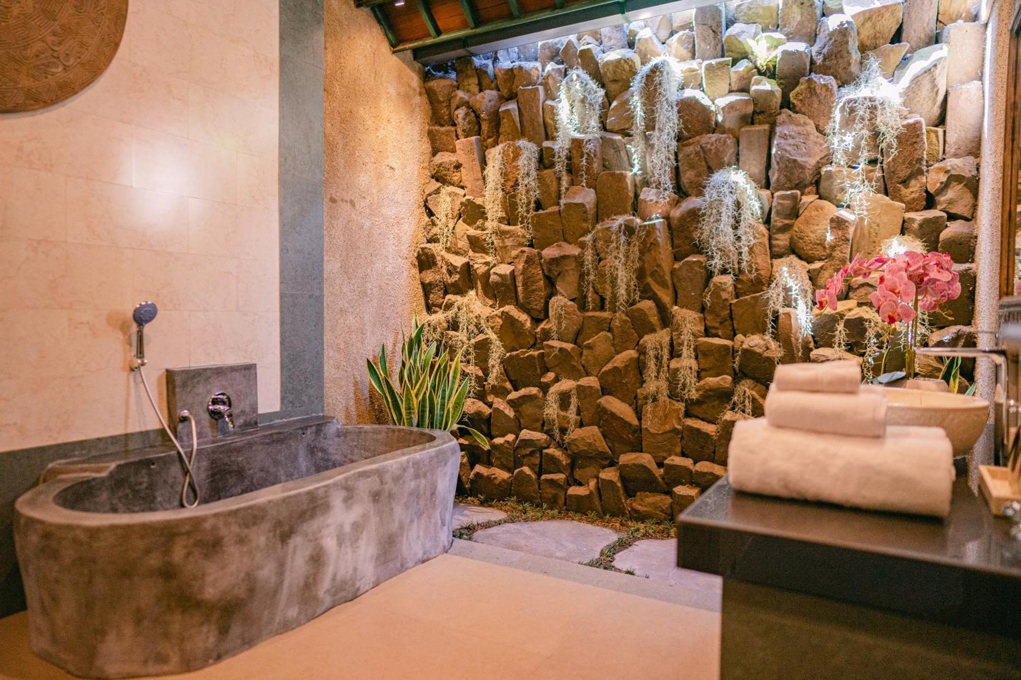 2 Seasons : Villa Star - Luxury With Private Pool Ubud Kültér fotó